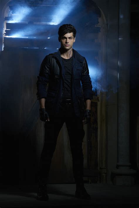 shadowhunters alec|is alec dead in shadowhunters.